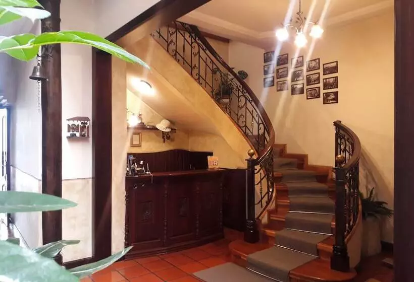 هتل La Posada Cuencana