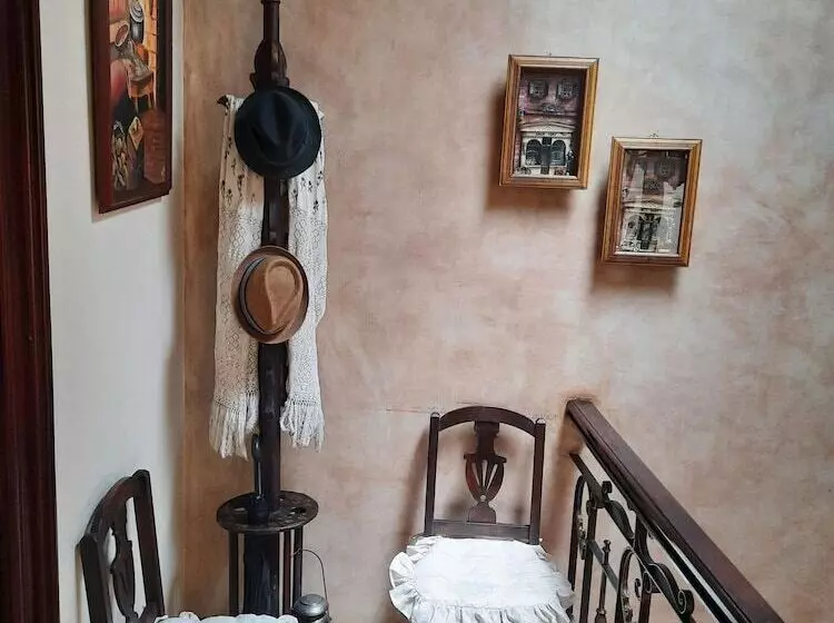 هتل La Posada Cuencana