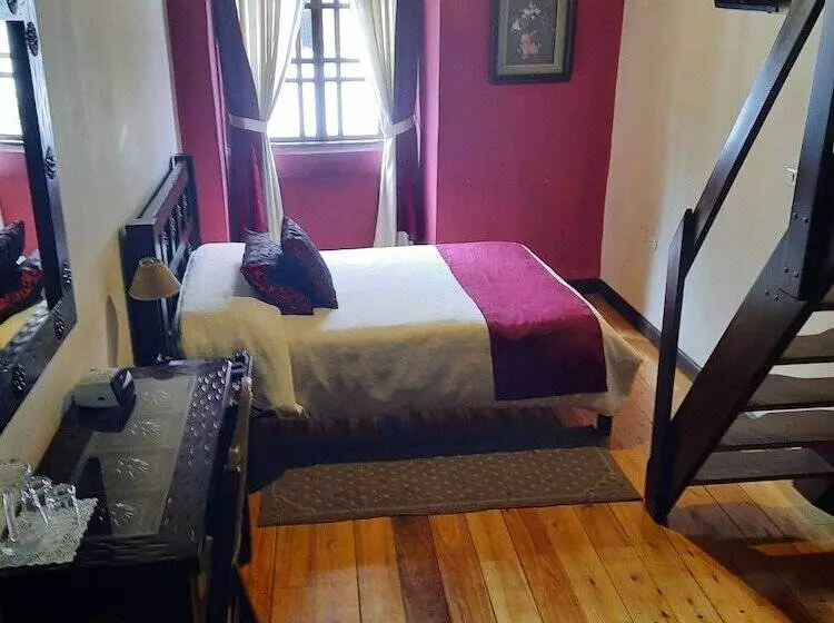 هتل La Posada Cuencana