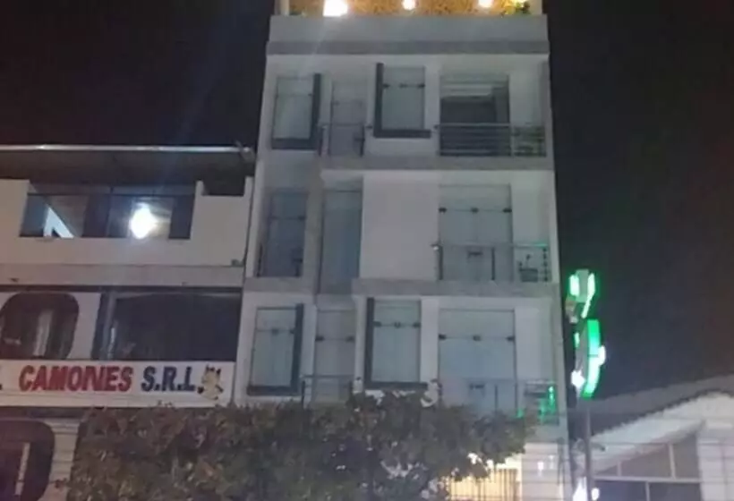 هتل Natural Green Lounge