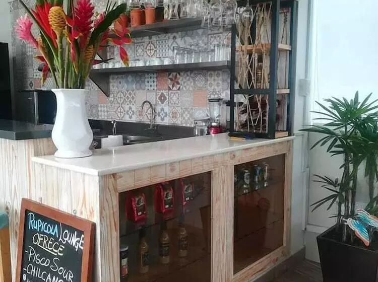 هتل Natural Green Lounge