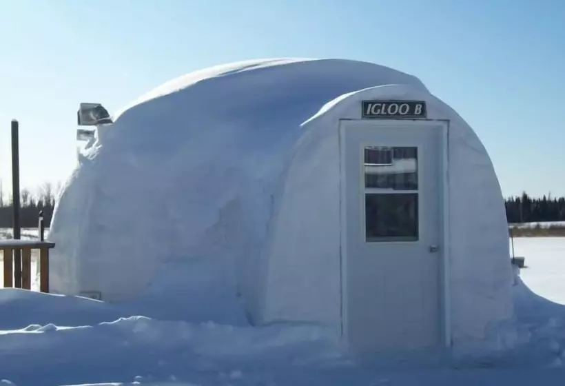 Hotelli North Adventure Inn
