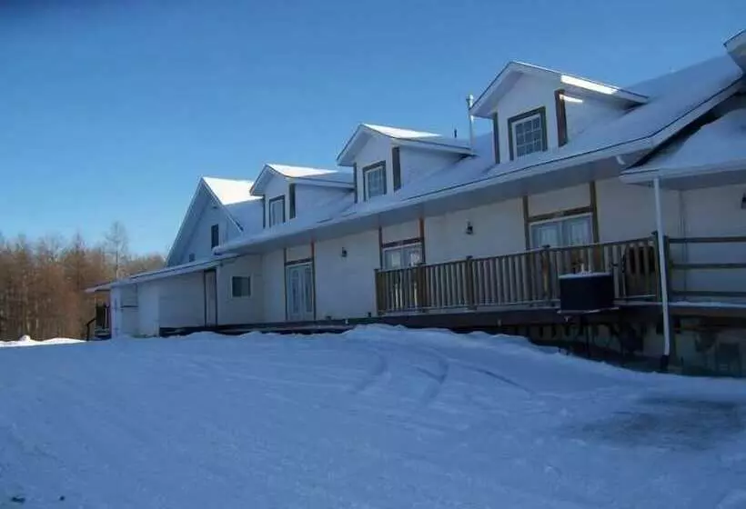 Hotelli North Adventure Inn