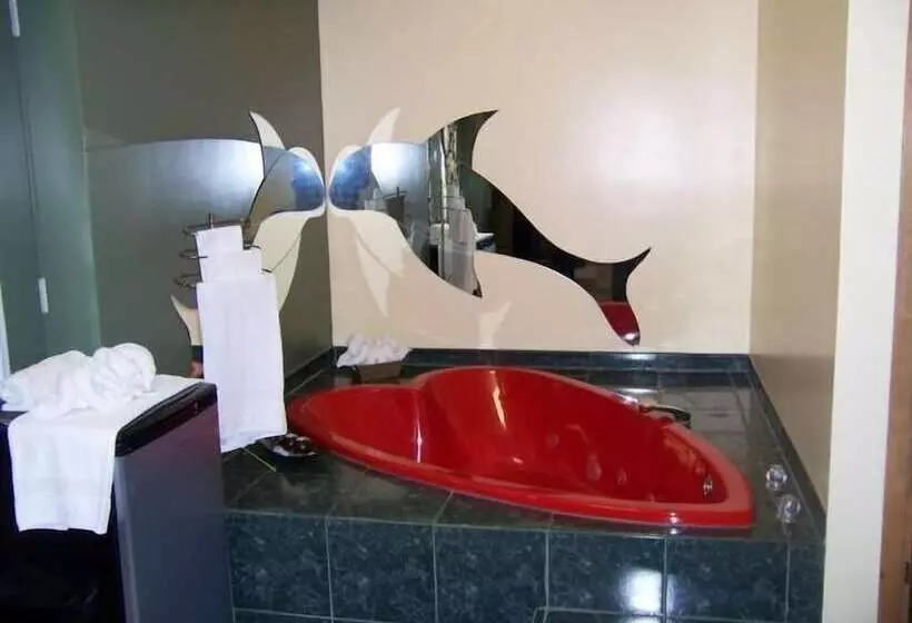 Hotelli North Adventure Inn