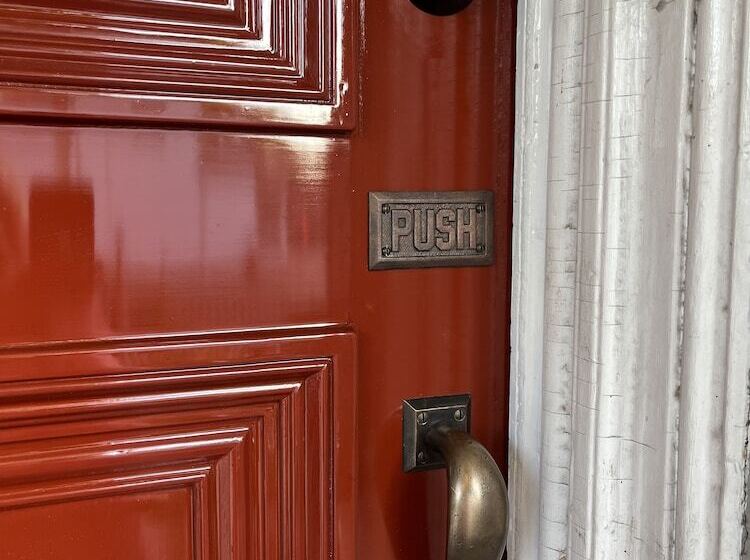 فندق Pring Guesthouse