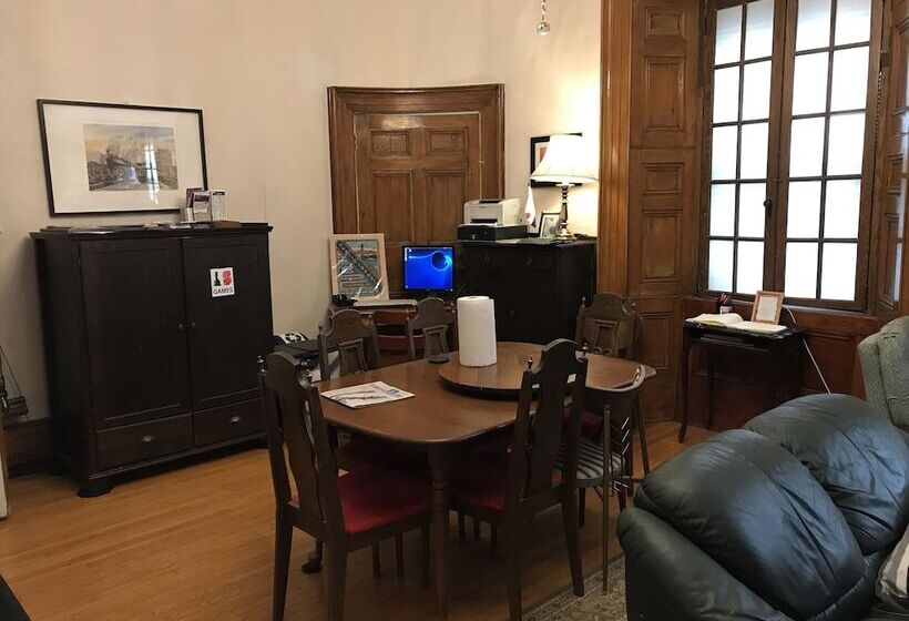 فندق Pring Guesthouse