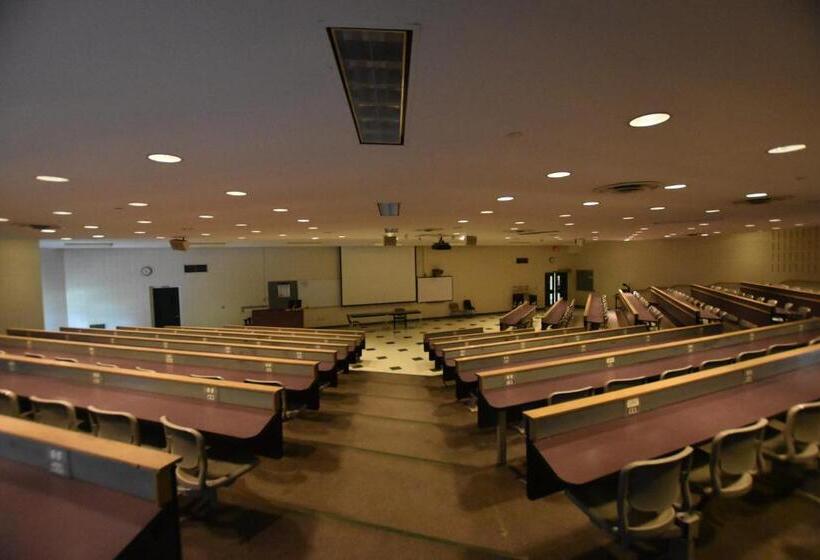 호텔 Residence & Conference Centre   London