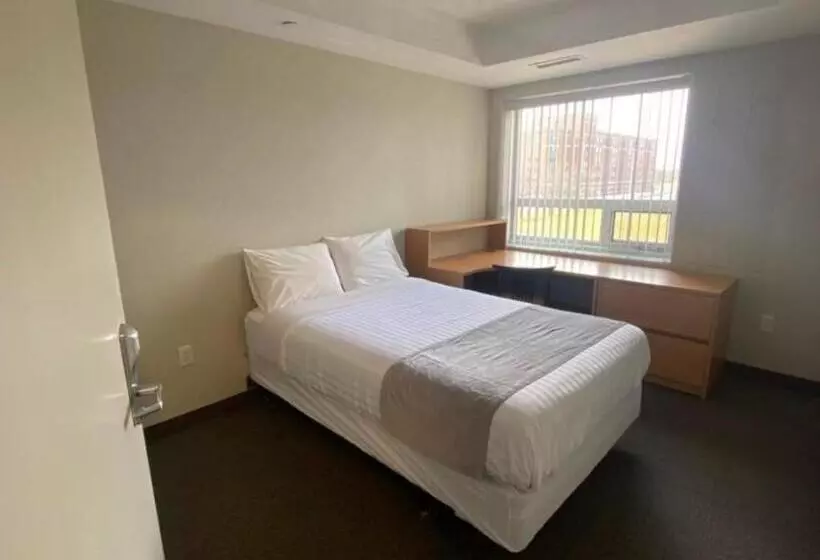 Hotelli Residence & Conference Centre   London
