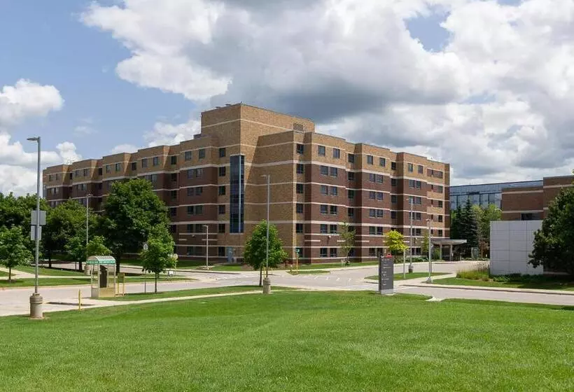 Hotelli Residence & Conference Centre   London