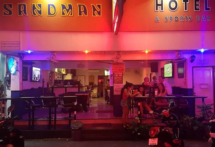 Sandman Hotel And Sports Bar