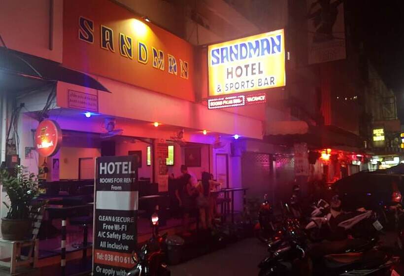 Sandman Hotel And Sports Bar