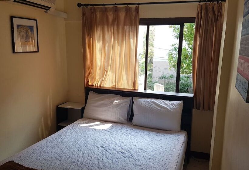 Sandman Hotel And Sports Bar