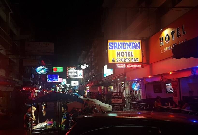 Sandman Hotel And Sports Bar