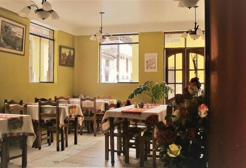Tumy House B&b