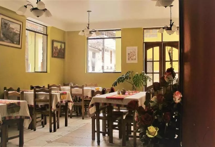 Tumy House B&b