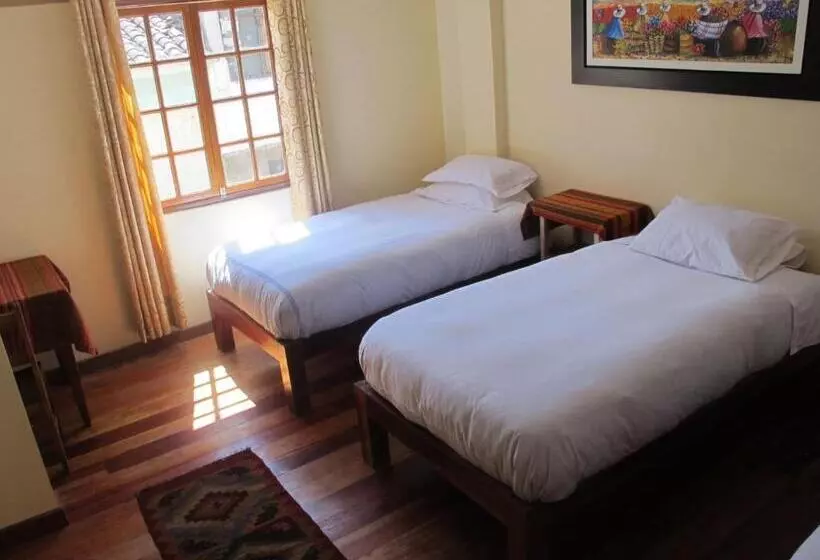 Tumy House B&b