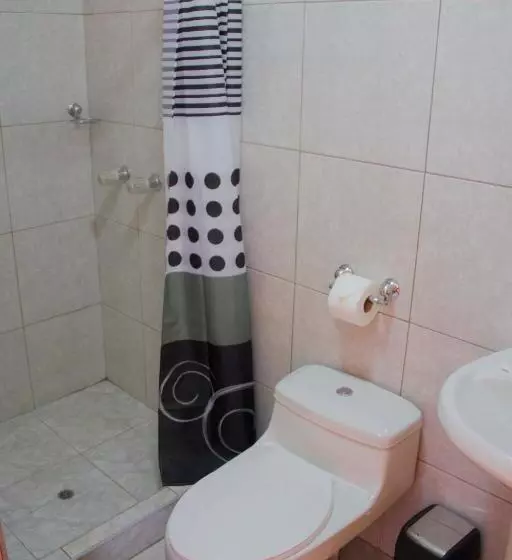 Tumy House B&b