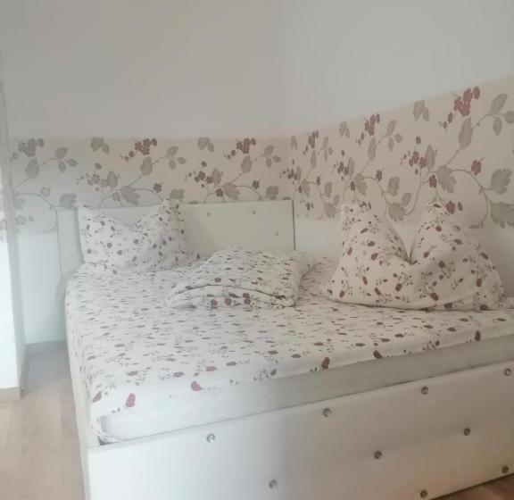 Albergue Helga House