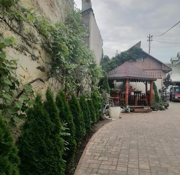 Albergue Helga House