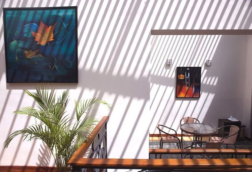 민박 Hostal Casa De Lidice