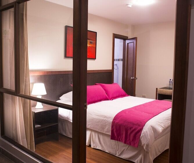 민박 Hostal Casa De Lidice