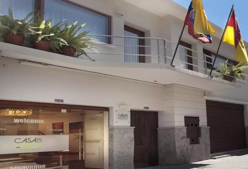 Bed and Breakfast Hostal Casa De Lidice