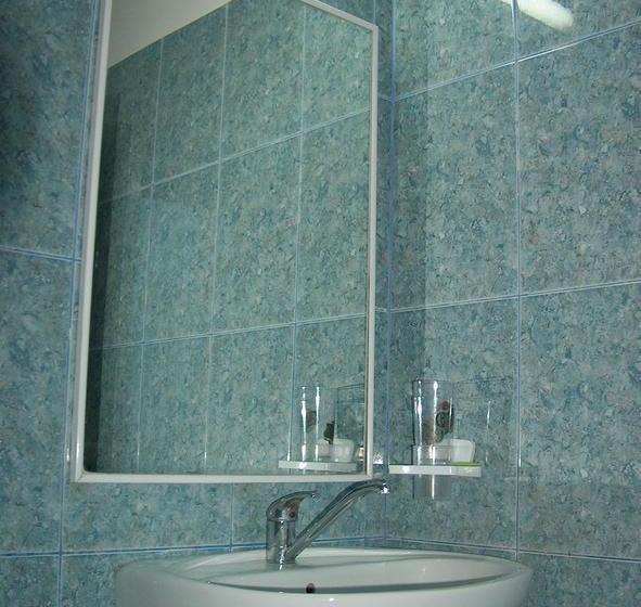 민박 Paradox Movila