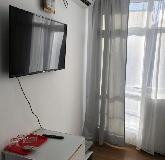 민박 Paradox Movila