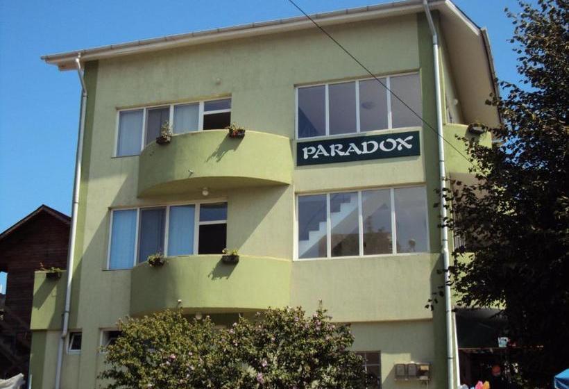 민박 Paradox Movila