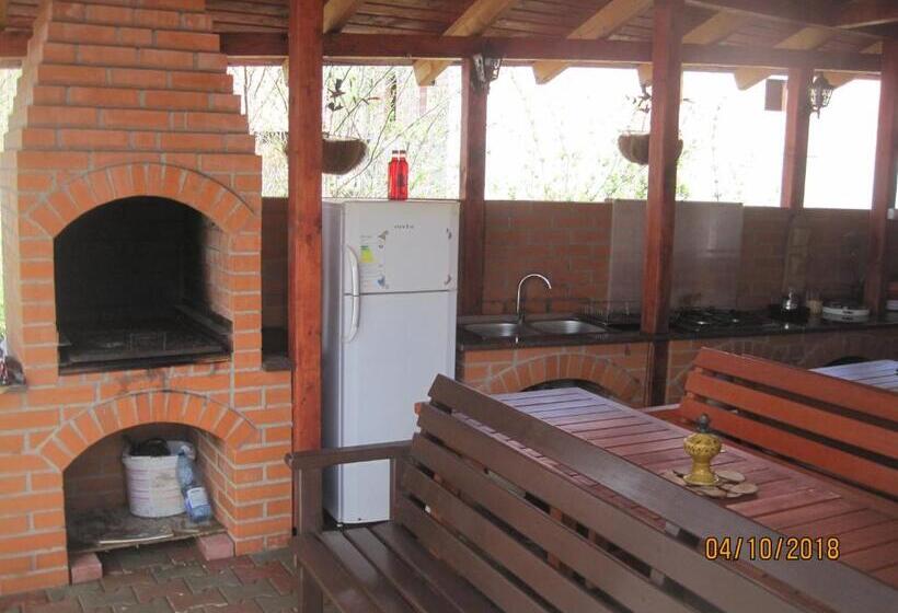 تختخواب و صبحانه Zoltán & Erika Panzió Parajd