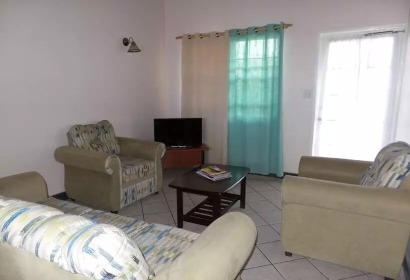 Caribbean Inn And Suites