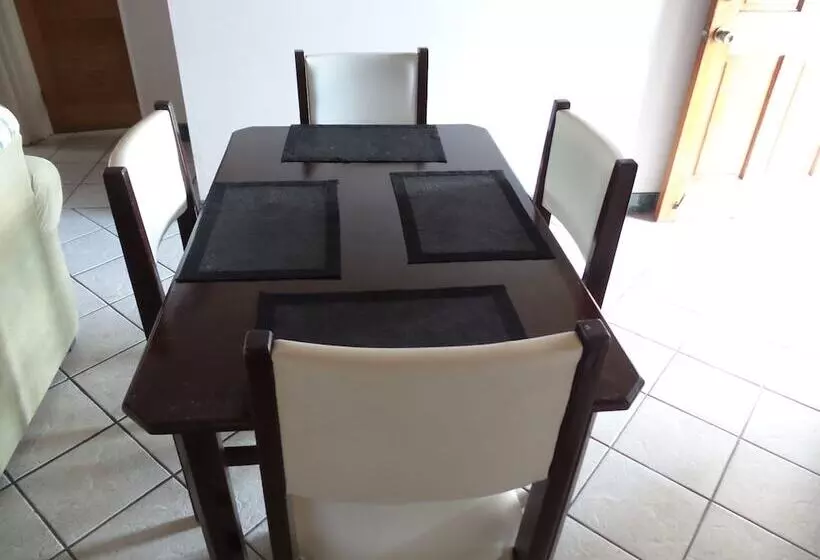 Caribbean Inn And Suites