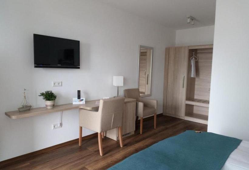 בית מלון כפרי Altes Ruderhaus