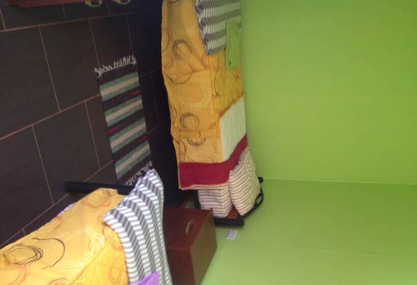 בית מלון כפרי Cabañas Anakena