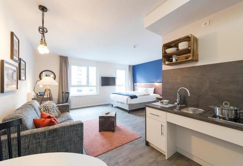 Hotel Harbr. Boardinghouse Ludwigsburg