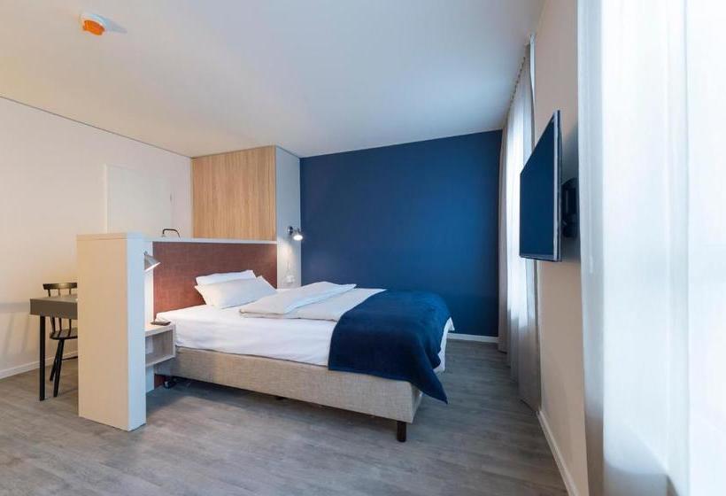 Hotel Harbr. Boardinghouse Ludwigsburg