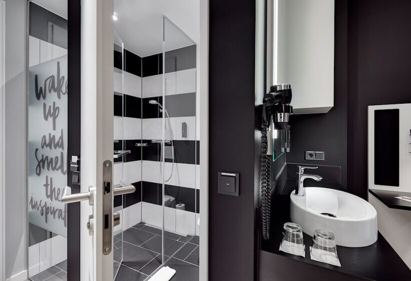 בית מלון כפרי Legere Express Tuttlingen