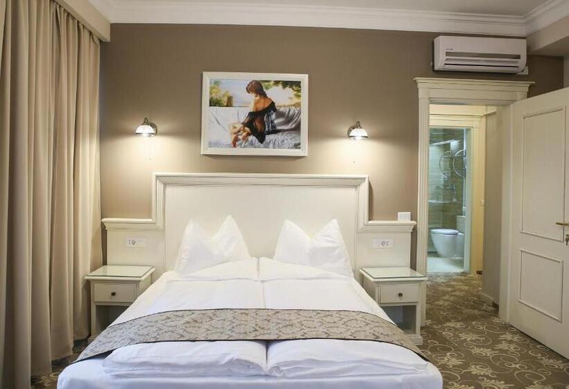 בית מלון כפרי Montana