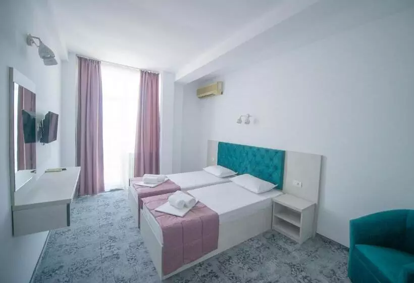 هتل Olguta