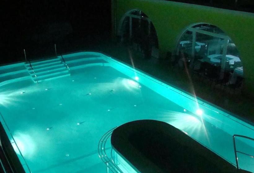 هتل Pension Eclipse