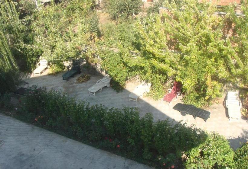 هتل Pension Eclipse