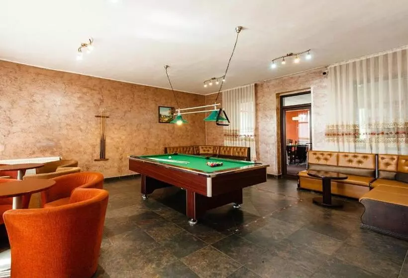 Hotelli Pensiunea Casa Zanelor