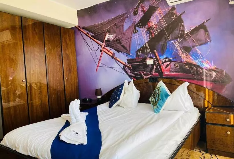 Hotelli Pirates Resort