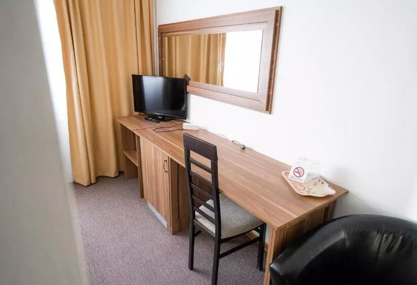 هتل Polaris