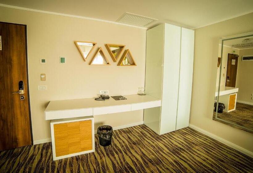 هتل President Spa