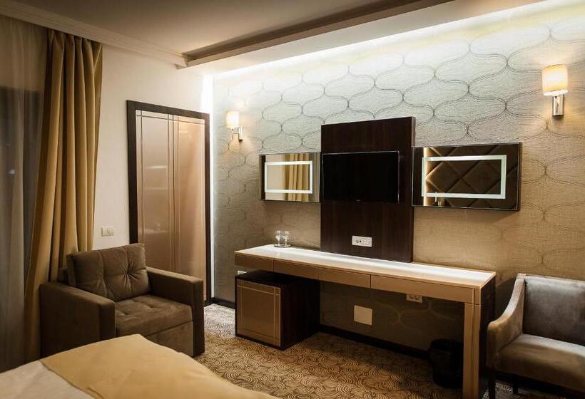 هتل President Spa