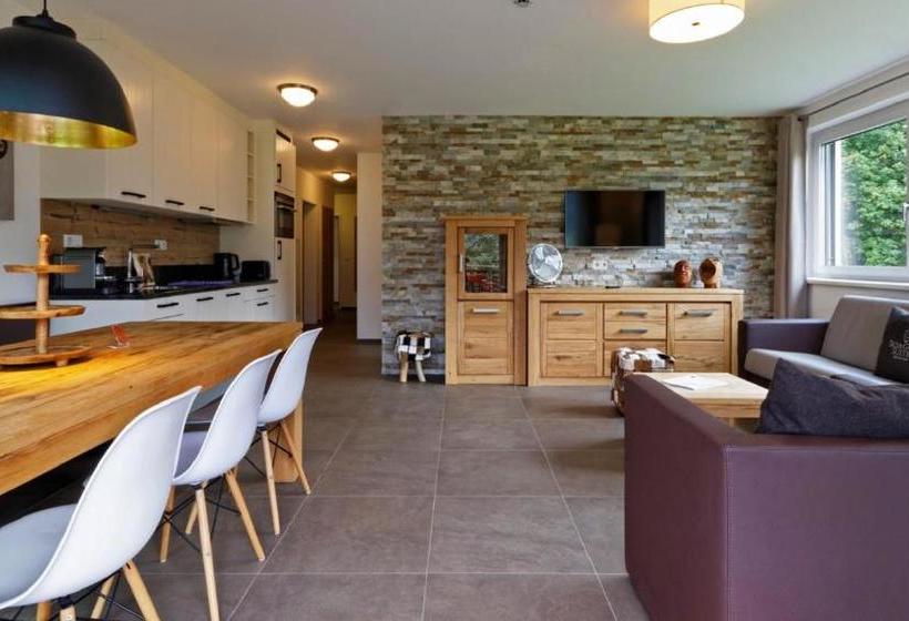 בית מלון כפרי Ski And Golf Resort Zell Am See