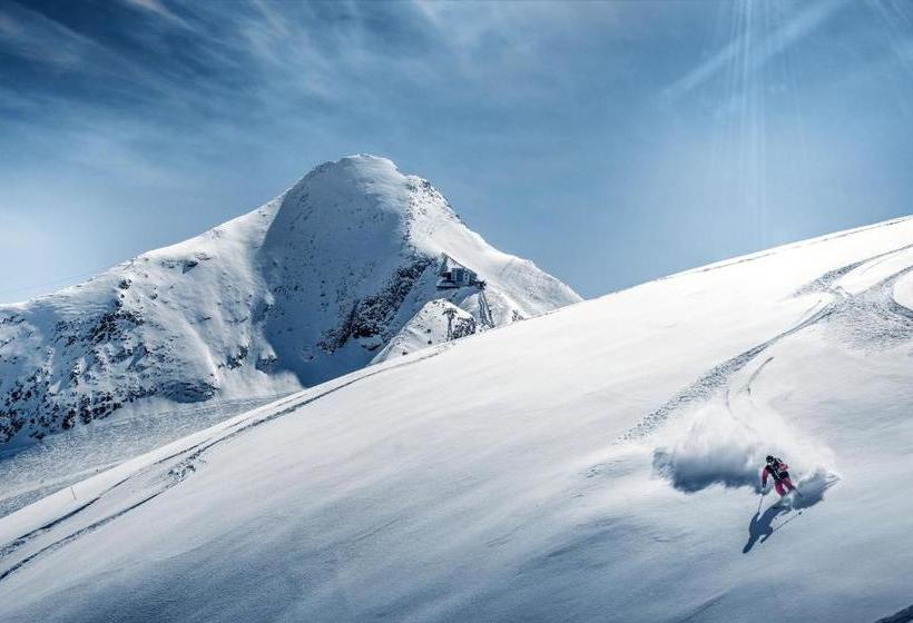 בית מלון כפרי Ski And Golf Resort Zell Am See