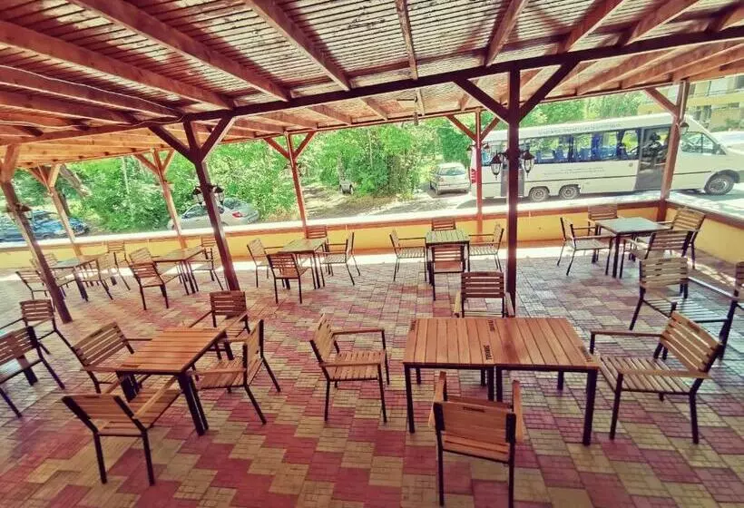 Tomis Hotel Neptun