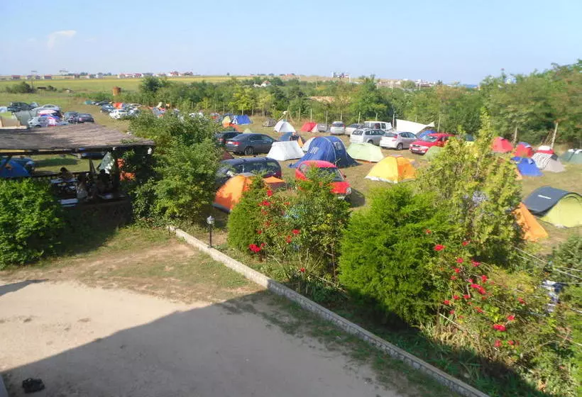 مُتل Marina Park